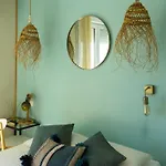 Hotel A La Voile Blanche 3*