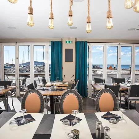 Hotel A La Voile Blanche