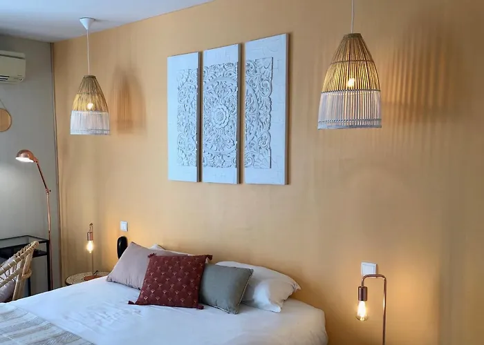 A La Voile Blanche Bouzigues